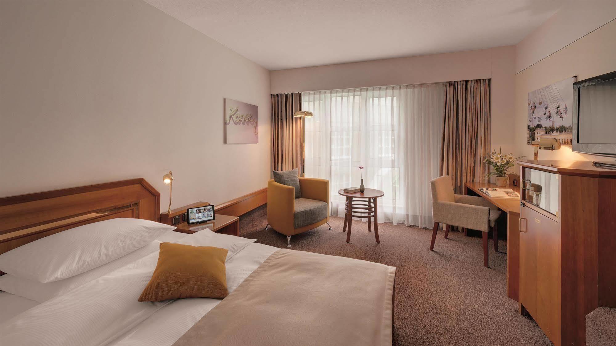Best Western Plus Hotel Kassel City Dış mekan fotoğraf